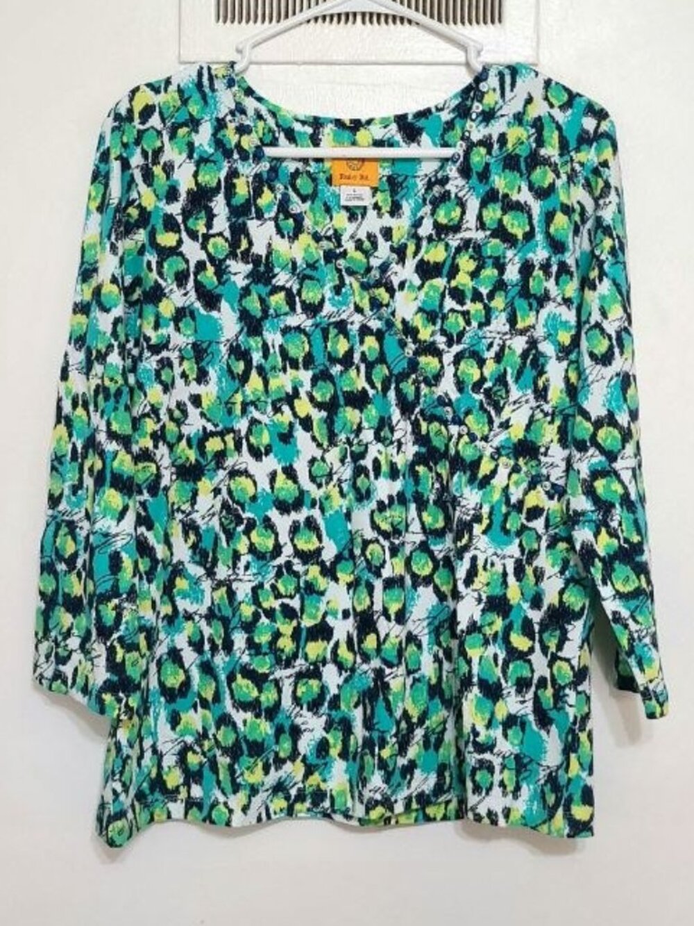 Abstract 3/4‑Sleeve Top